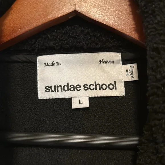 Sundae School Fleece - Picture 4 of 4
